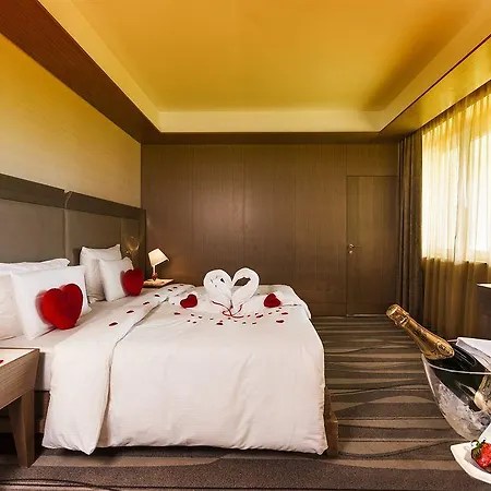 Grand Europa - Since 1869 호텔