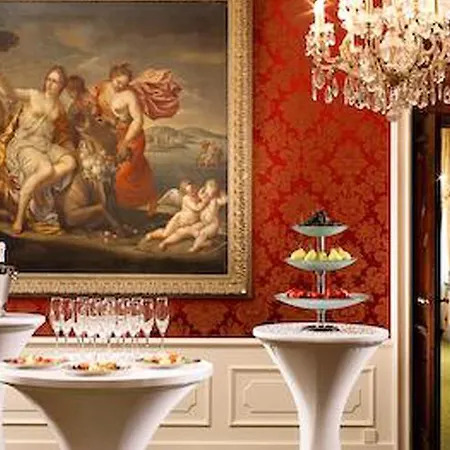 Grand Europa - Since 1869 Hotel