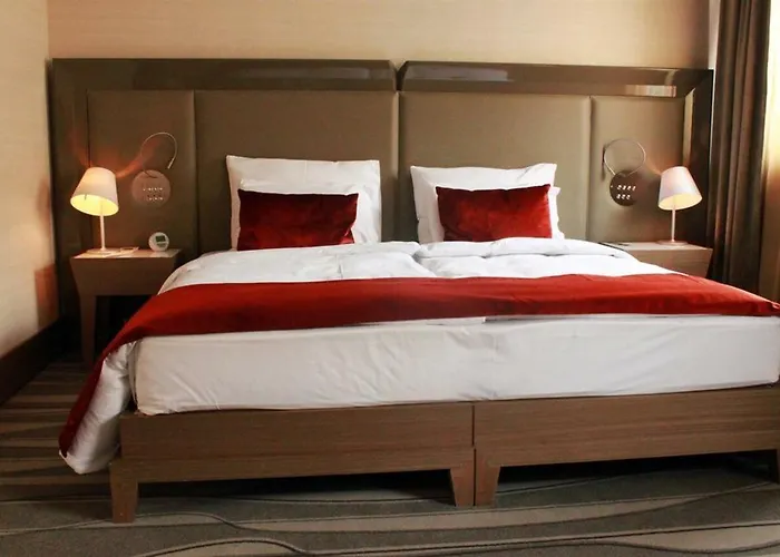 Grand Europa - Since 1869 Otel 5*