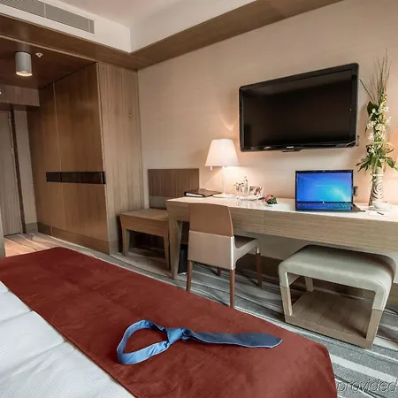 Szálloda Grand Europa - Since 1869